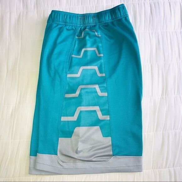 Nike boys athletic shorts size M - Picture 2 of 4